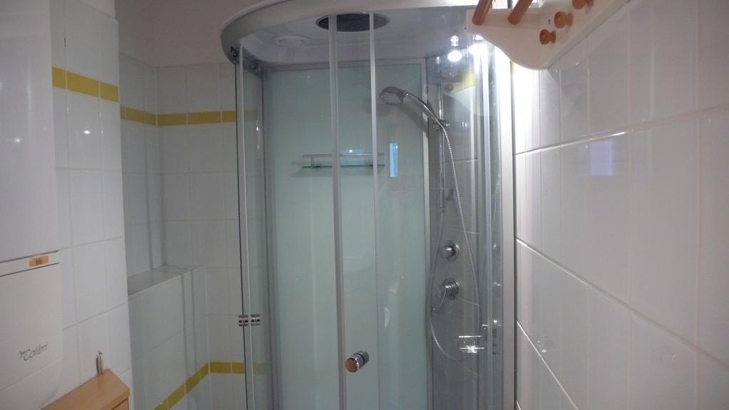 דירות Alsóörs Nyarido Apartman מראה חיצוני תמונה