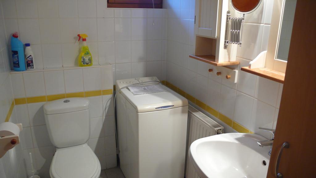 דירות Alsóörs Nyarido Apartman מראה חיצוני תמונה